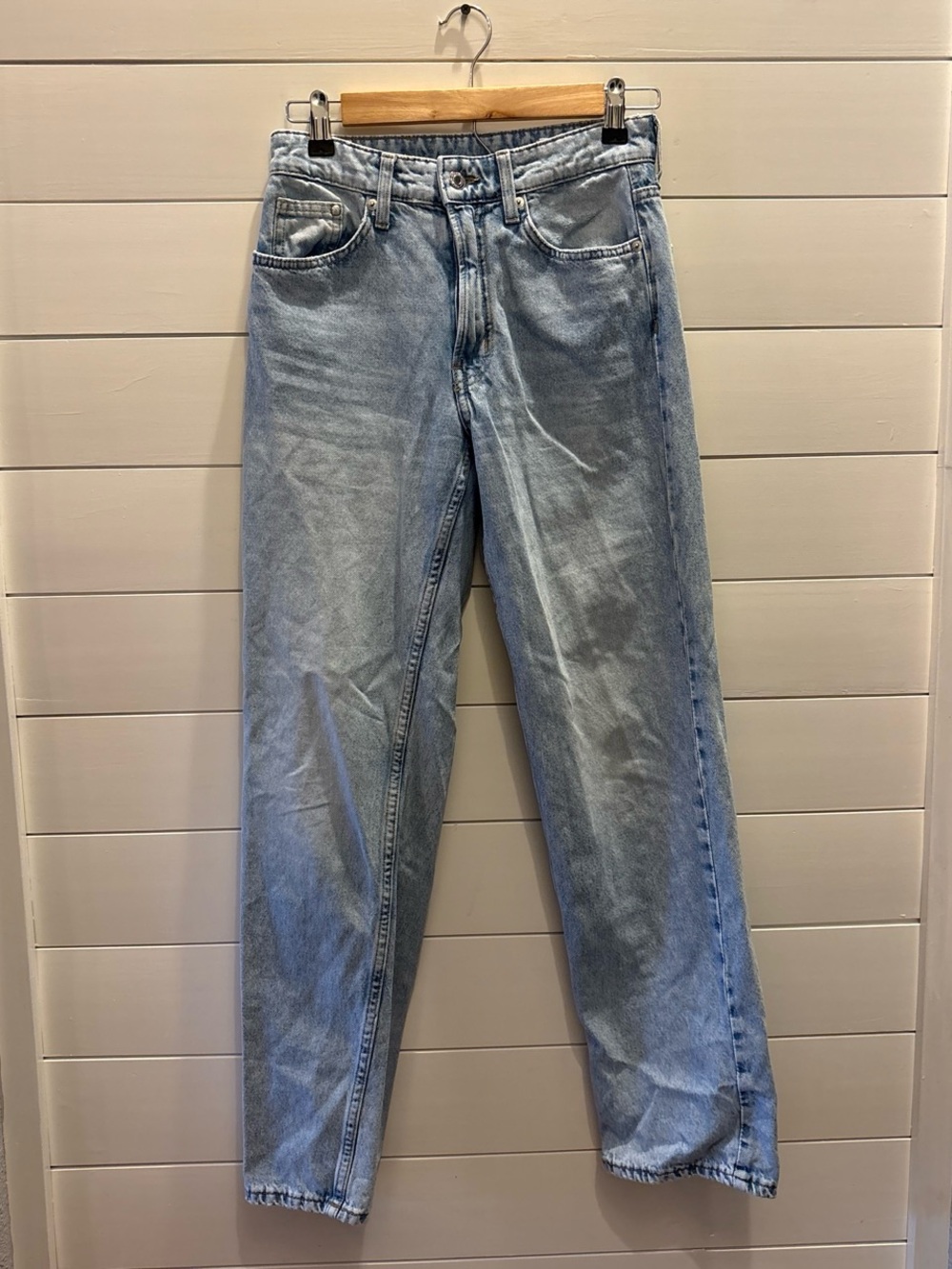 & Denim Baggy Relaxed Low Waist Light Blue Denim Jeans